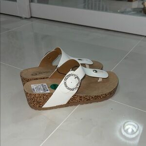 White Sandals with Rhinestone Buckle